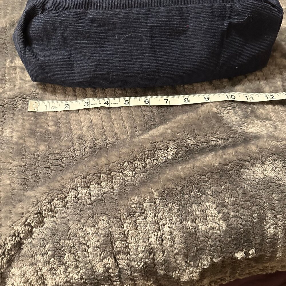 Tote - Picture 4 of 5